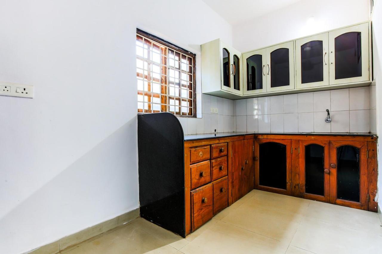 Oyo 23650 Down Da Village Candolim Exterior photo