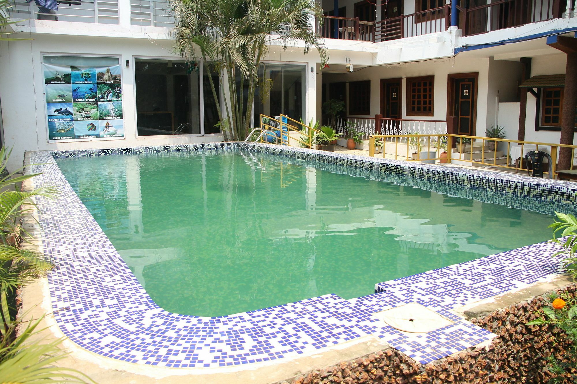 Oyo 23650 Down Da Village Candolim Exterior photo